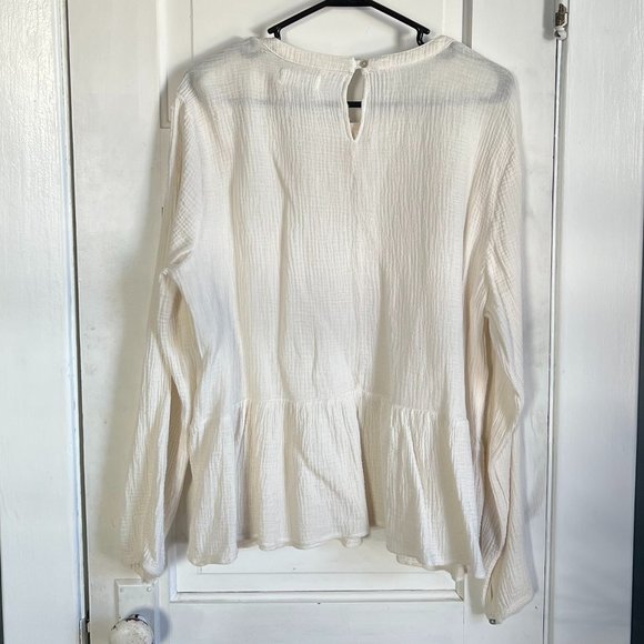 Velvet by Graham & Spencer Cotton Blouse - Picture 7 of 8